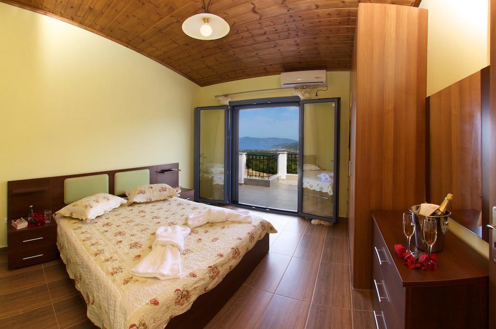 Sunrise Villa Chaliotata ห้อง รูปภาพ